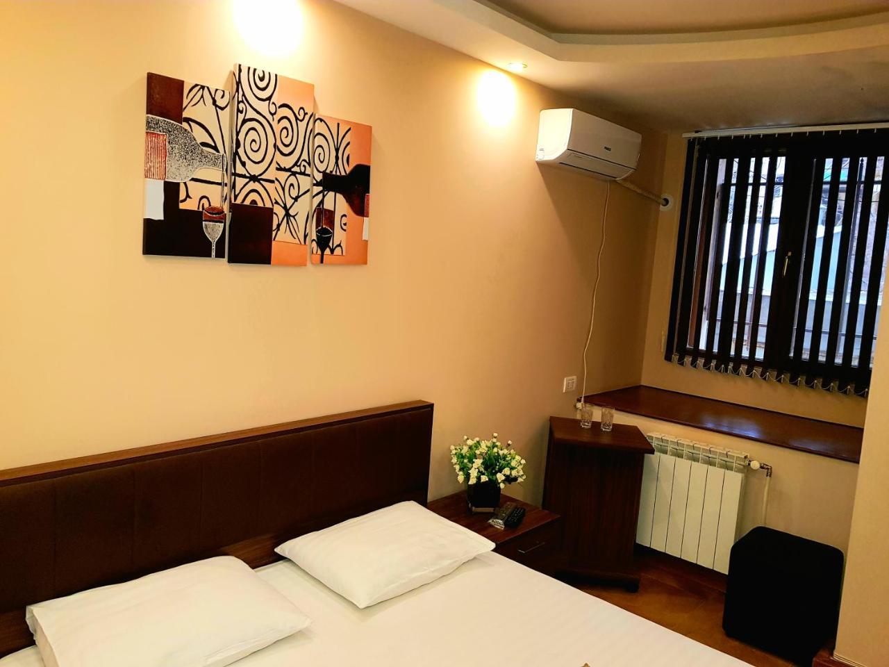Prime Hotel Tours Γιερεβάν Εξωτερικό φωτογραφία