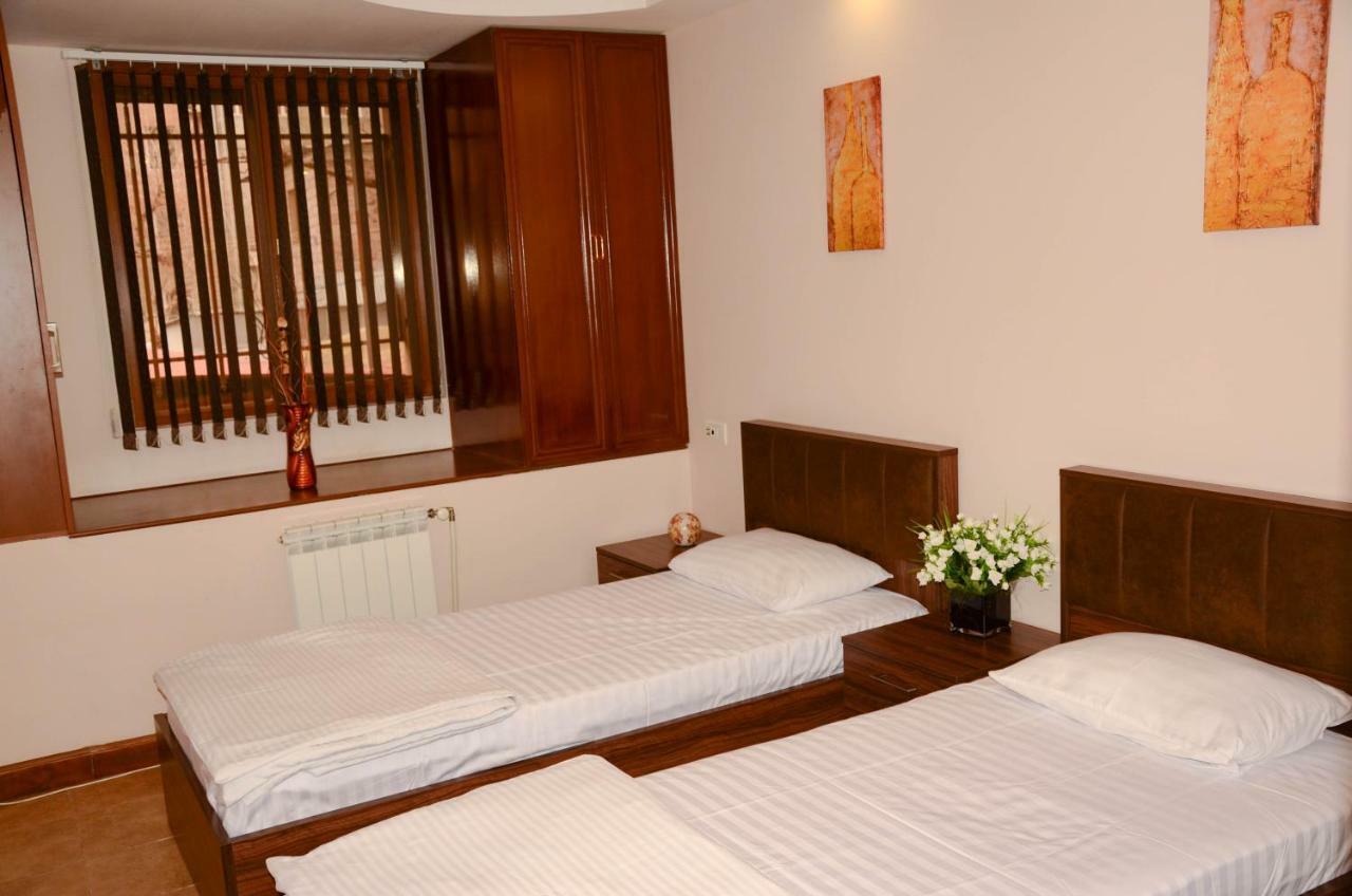 Prime Hotel Tours Γιερεβάν Εξωτερικό φωτογραφία