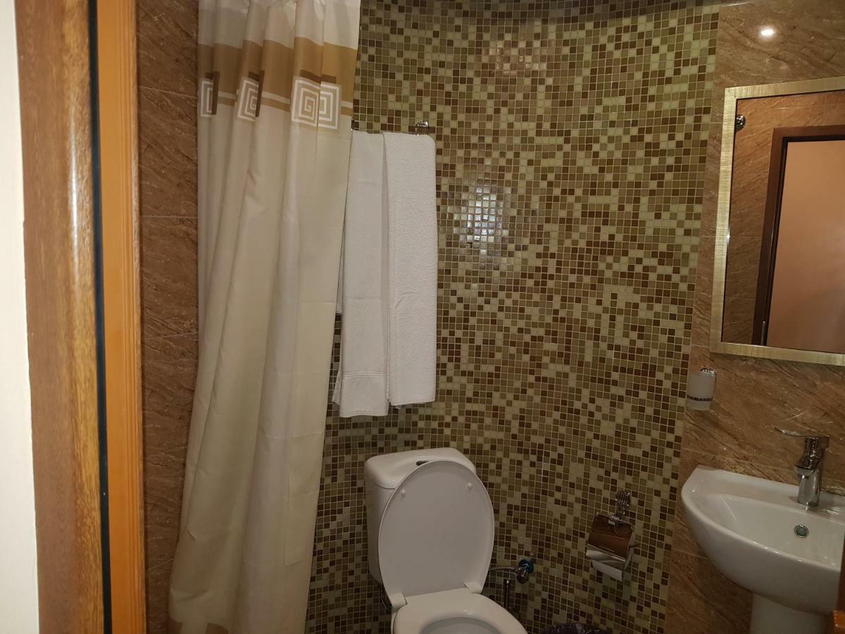 Prime Hotel Tours Γιερεβάν Εξωτερικό φωτογραφία