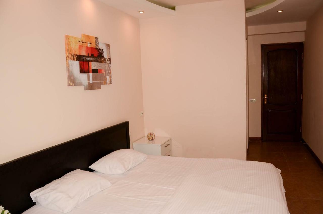 Prime Hotel Tours Γιερεβάν Εξωτερικό φωτογραφία