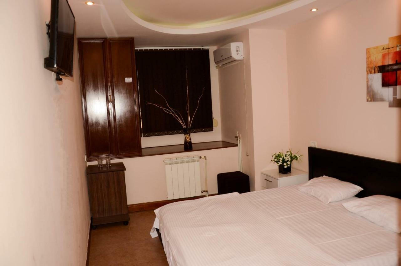 Prime Hotel Tours Γιερεβάν Εξωτερικό φωτογραφία